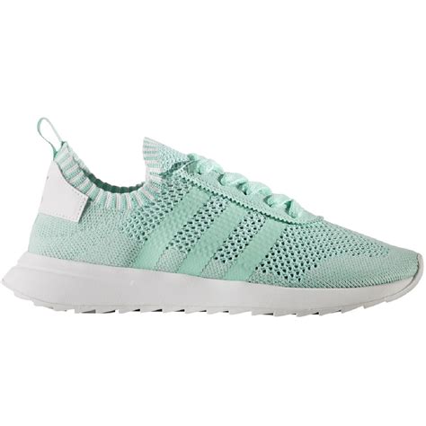 walking schuhe damen adidas|Adidas primeknit shoes.